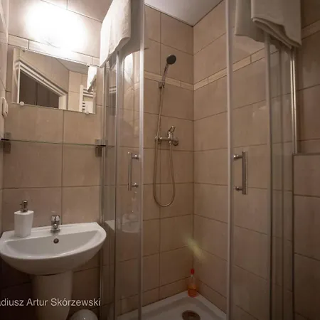 Apart Otel Rezydent 3*