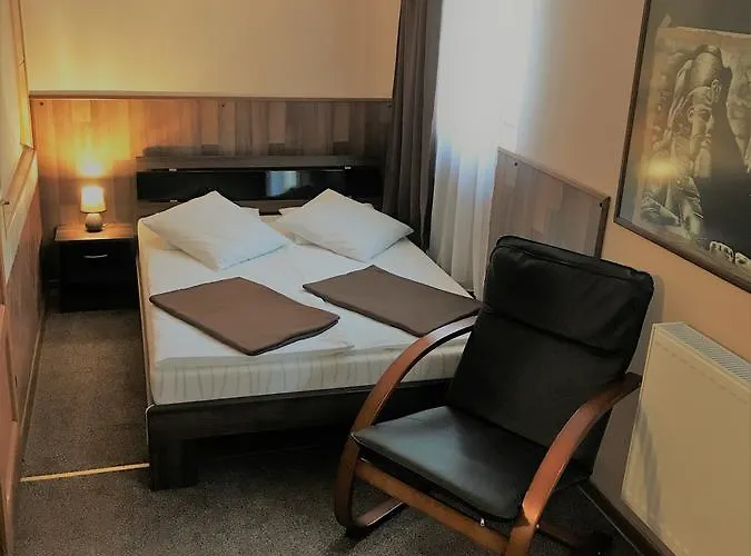 Aparthotel Rezydent 3*